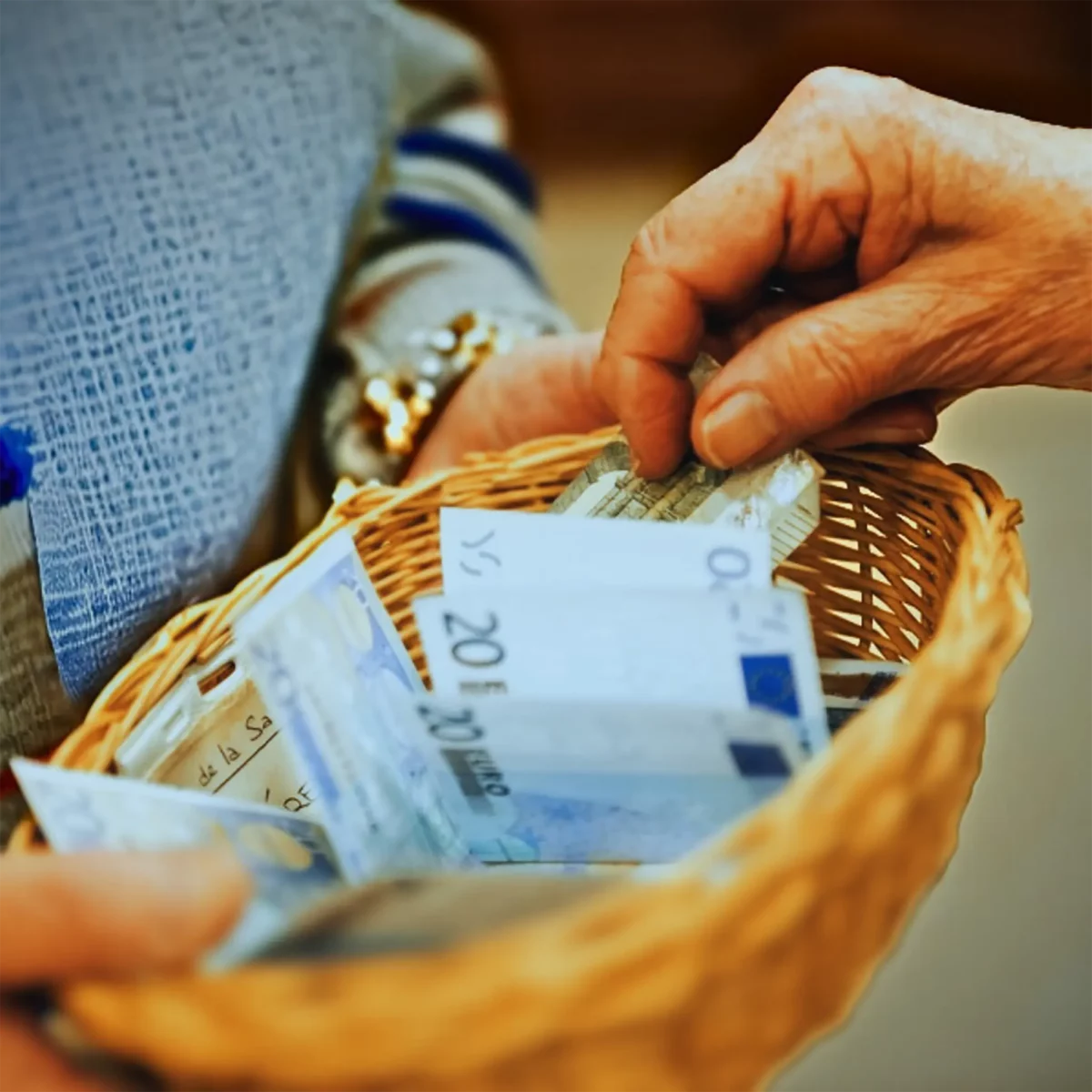 Faire un don Saint-Etienne-du-Mont Paris